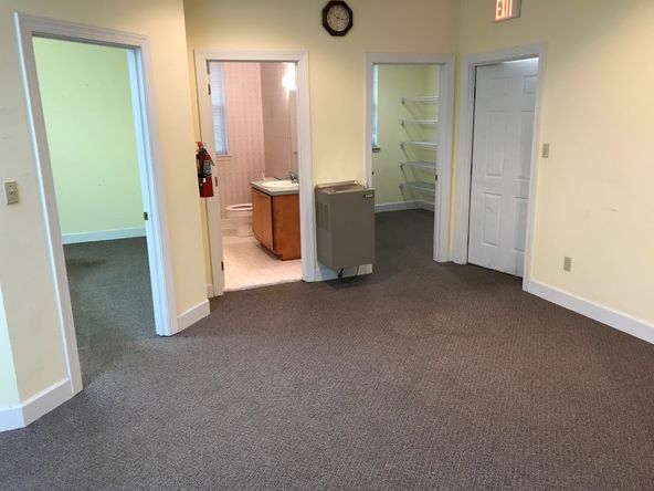 2937 Kerry Forest Pkwy, Tallahassee, FL 32309